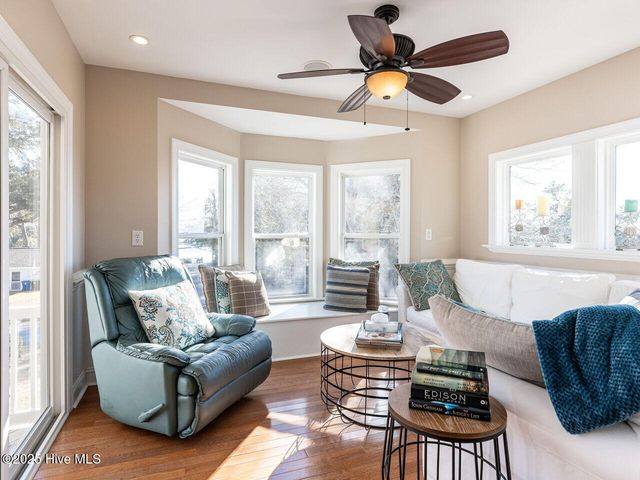 129 Sunset Drive, Cedar Point, NC 28584