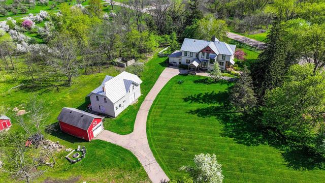 E3192 APPLE TREE LANE, Waupaca, WI 54981