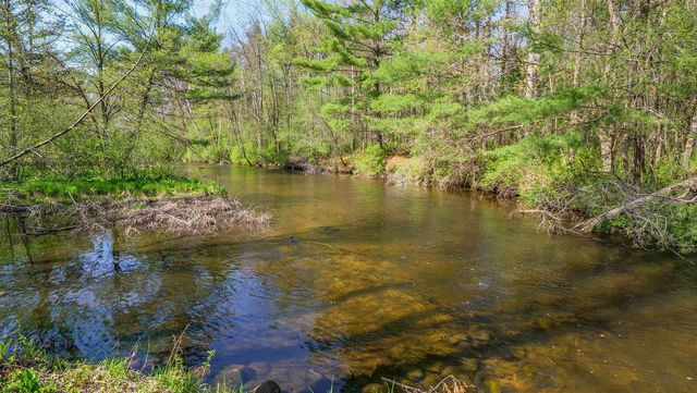 E3192 APPLE TREE LANE, Waupaca, WI 54981