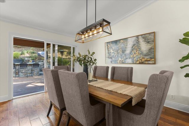 61 Willowview Ct, Danville, CA 94526