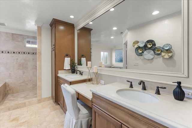 61 Willowview Ct, Danville, CA 94526