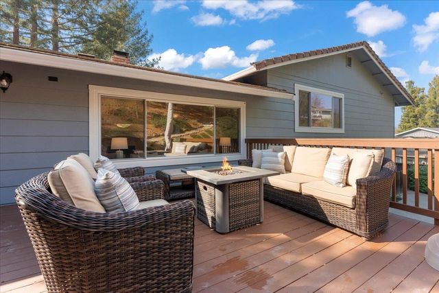 61 Willowview Ct, Danville, CA 94526