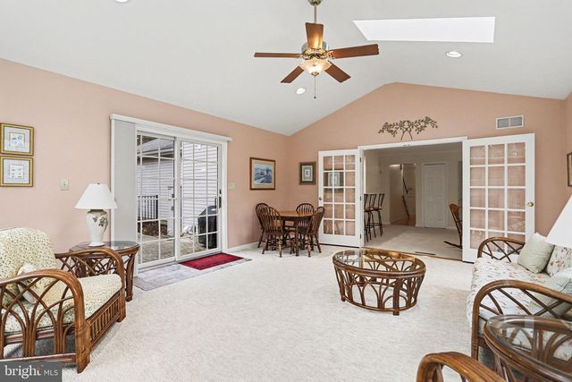 75 LONGVIEW BLVD, Gettysburg, PA 17325