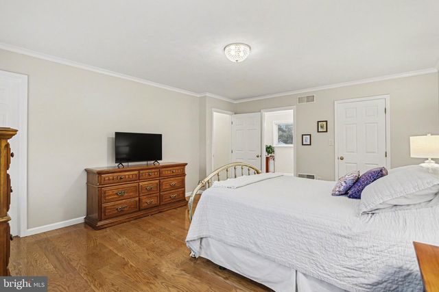 75 LONGVIEW BLVD, Gettysburg, PA 17325