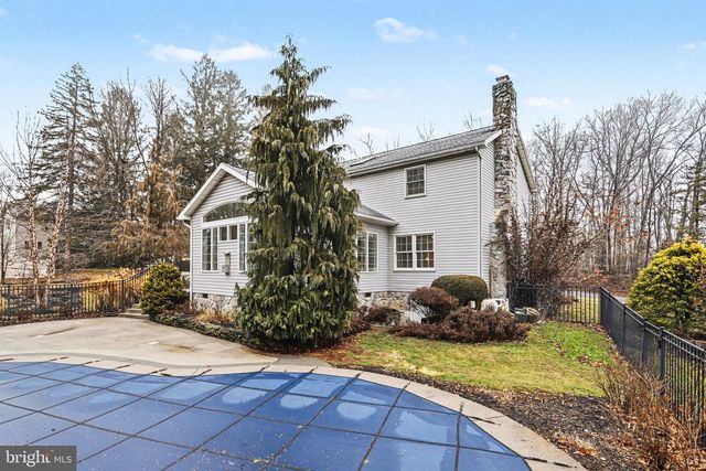 75 LONGVIEW BLVD, Gettysburg, PA 17325