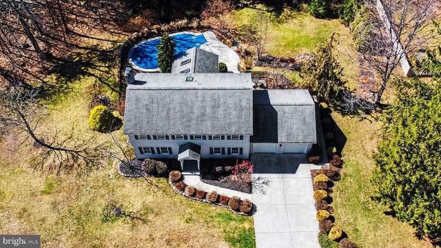 75 LONGVIEW BLVD, Gettysburg, PA 17325