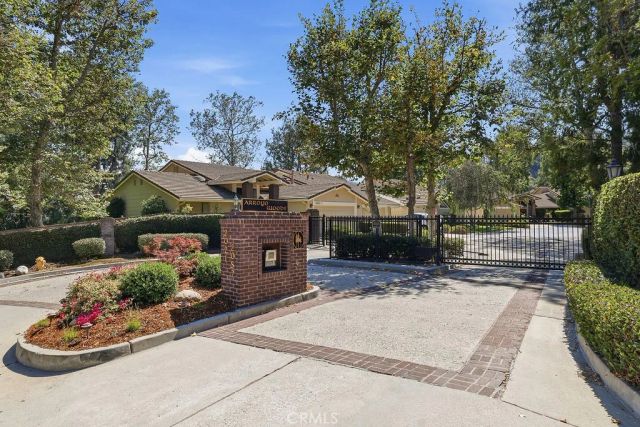 2021 Rosemont Avenue 3, Pasadena, CA 91103