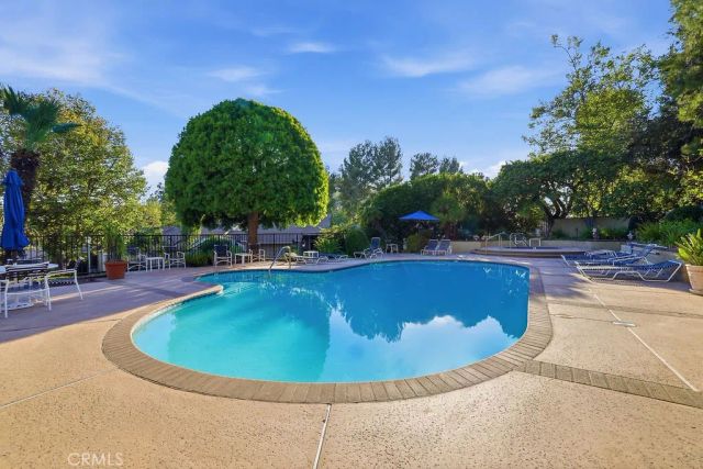 2021 Rosemont Avenue 3, Pasadena, CA 91103