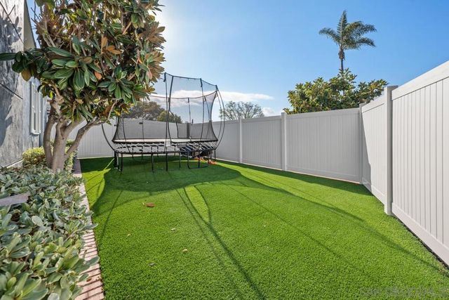 800 3rd St, Coronado, CA 92118