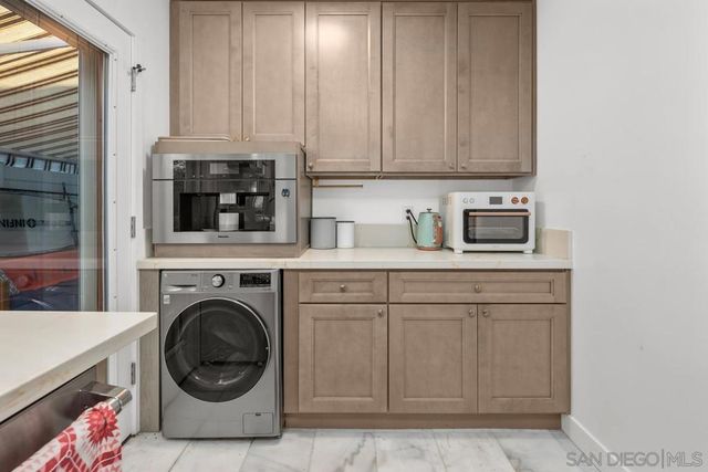 800 3rd St, Coronado, CA 92118