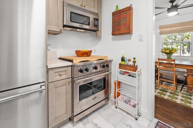 800 3rd St, Coronado, CA 92118