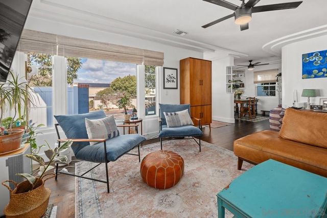 800 3rd St, Coronado, CA 92118