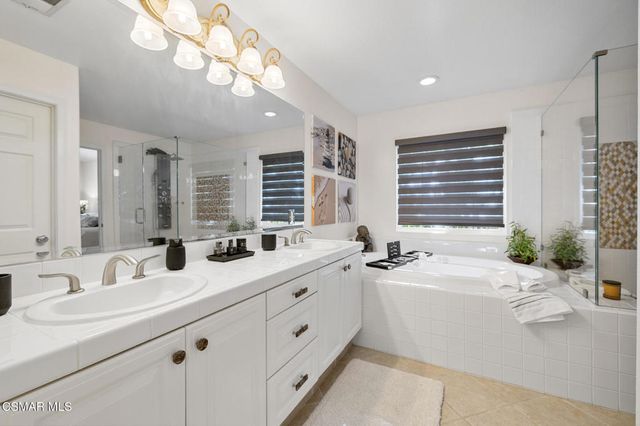 24587 Lola Lane, Newhall, CA 91321