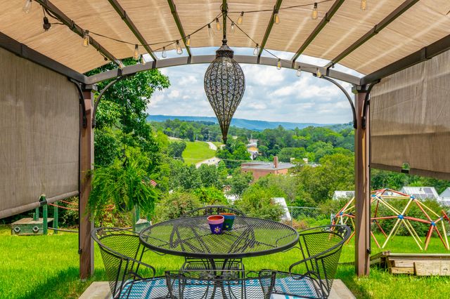 1127 Valentine Circle, Chattanooga, TN 37405