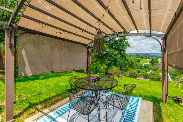 1127 Valentine Circle, Chattanooga, TN 37405