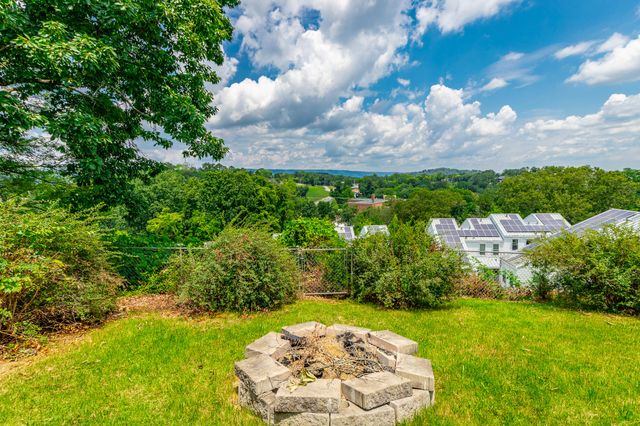 1127 Valentine Circle, Chattanooga, TN 37405