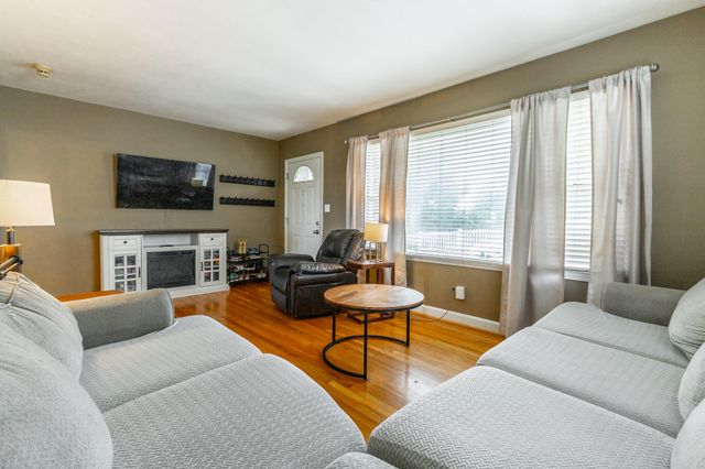 1127 Valentine Circle, Chattanooga, TN 37405