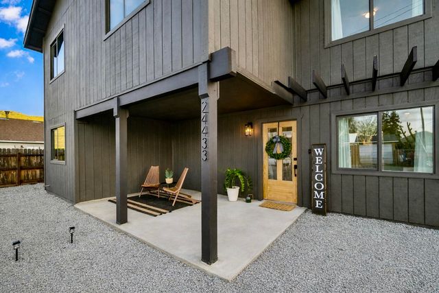 24433 Summit Drive, Lemon Cove, CA 93244