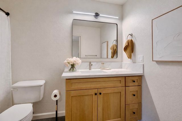 24433 Summit Drive, Lemon Cove, CA 93244