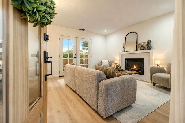 24433 Summit Drive, Lemon Cove, CA 93244