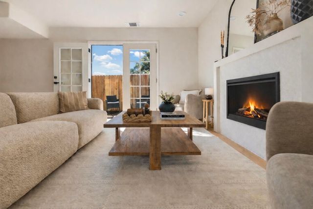 24433 Summit Drive, Lemon Cove, CA 93244