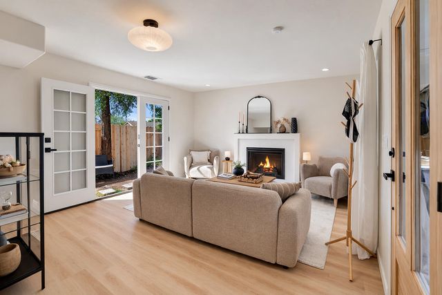 24433 Summit Drive, Lemon Cove, CA 93244