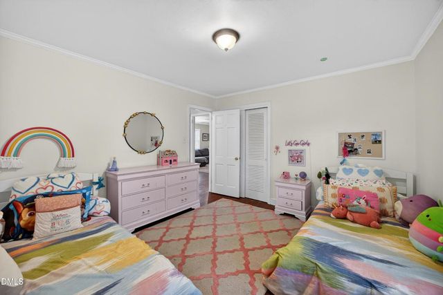 1204 Cary Street, Burlington, NC 27215