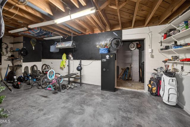 1204 Cary Street, Burlington, NC 27215