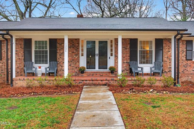 1204 Cary Street, Burlington, NC 27215