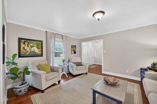 1204 Cary Street, Burlington, NC 27215