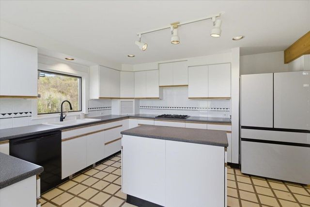 1278 Harrington Road, Bennington, VT 05201