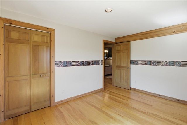 1278 Harrington Road, Bennington, VT 05201