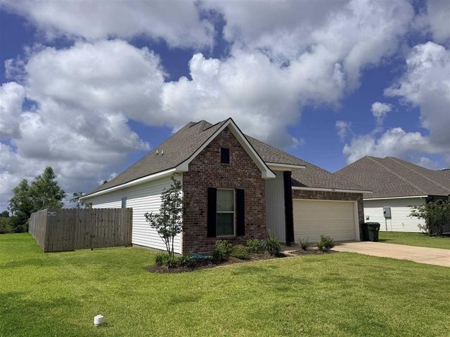 1766 Park Place Dr Drive, Lake Charles, LA 70607