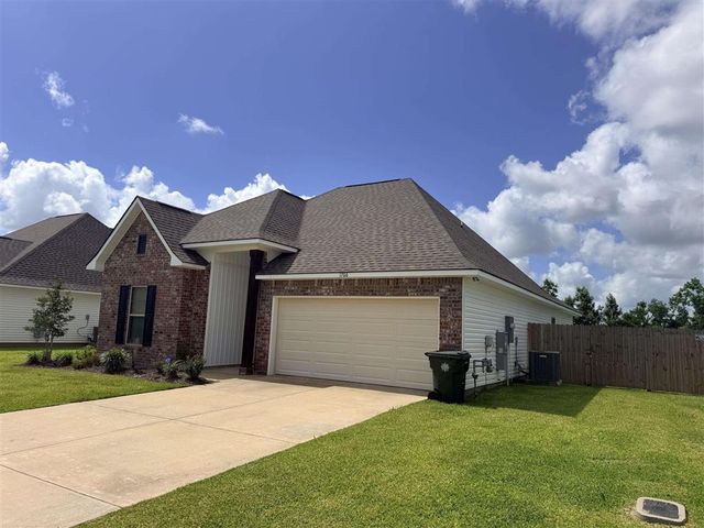 1766 Park Place Dr Drive, Lake Charles, LA 70607