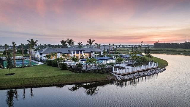 18135 CHERISHED LOOP, Lakewood Ranch, FL 34211