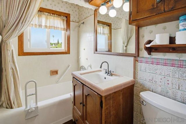 4460 Alamo Way, San Diego, CA 92115