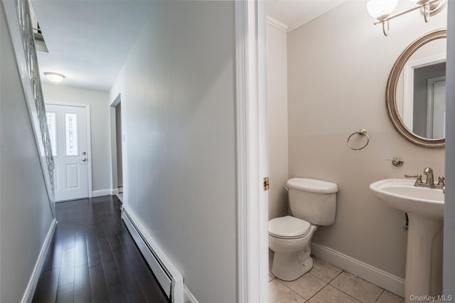 23 Babcock Avenue, Ronkonkoma, NY 11779