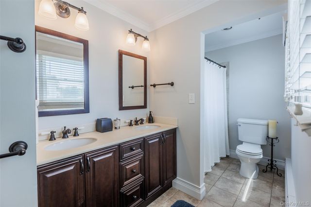 23 Babcock Avenue, Ronkonkoma, NY 11779