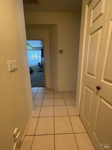 2507 Winterhaven Ave, Santa Rosa, CA 95404