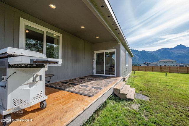 5224 S Sisters Street, Palmer, AK 99645
