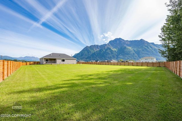 5224 S Sisters Street, Palmer, AK 99645