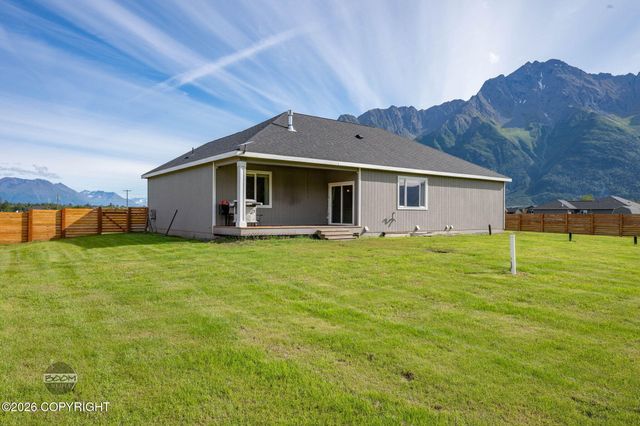 5224 S Sisters Street, Palmer, AK 99645
