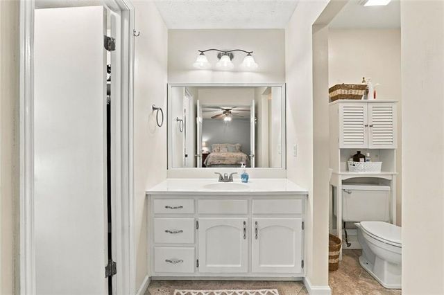 49 Lakeview Drive, Villa Rica, GA 30180