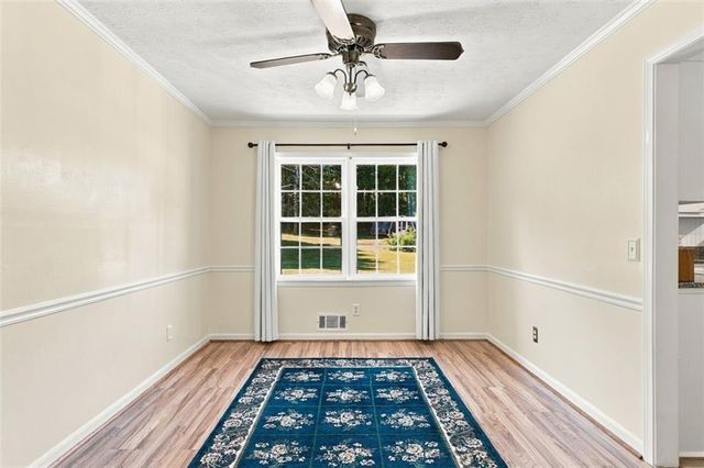49 Lakeview Drive, Villa Rica, GA 30180