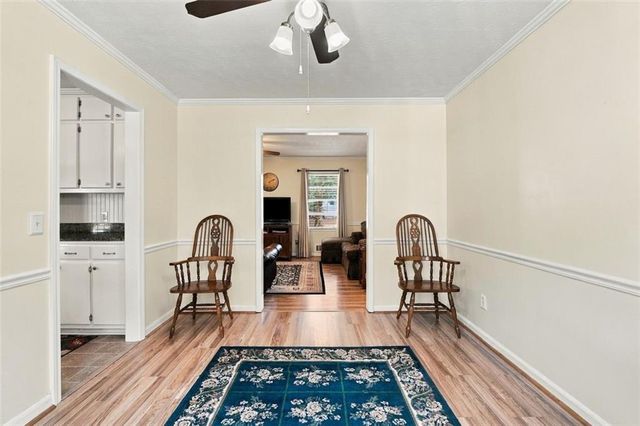 49 Lakeview Drive, Villa Rica, GA 30180