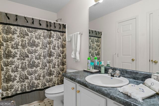 201 LAWRENCE MILL Road, Molena, GA 30258