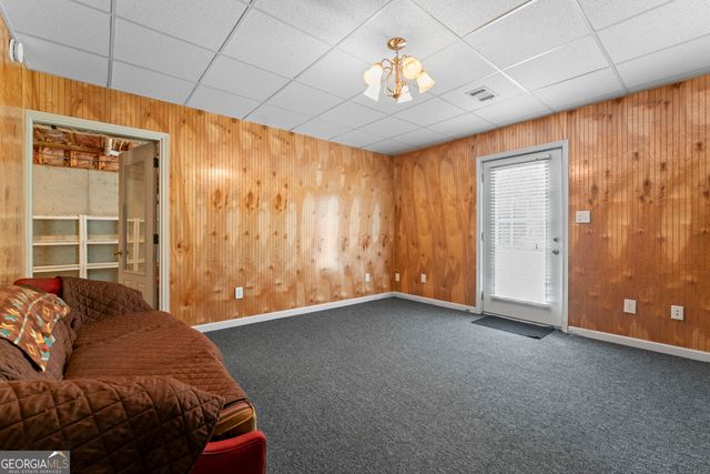 201 LAWRENCE MILL Road, Molena, GA 30258