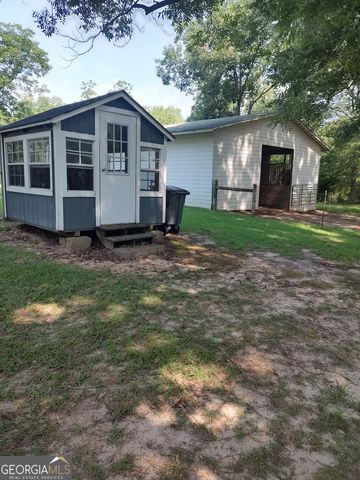 201 LAWRENCE MILL Road, Molena, GA 30258