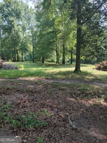 201 LAWRENCE MILL Road, Molena, GA 30258