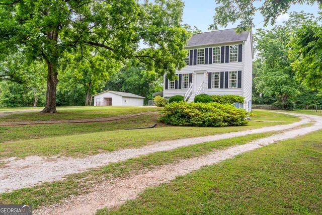 201 LAWRENCE MILL Road, Molena, GA 30258